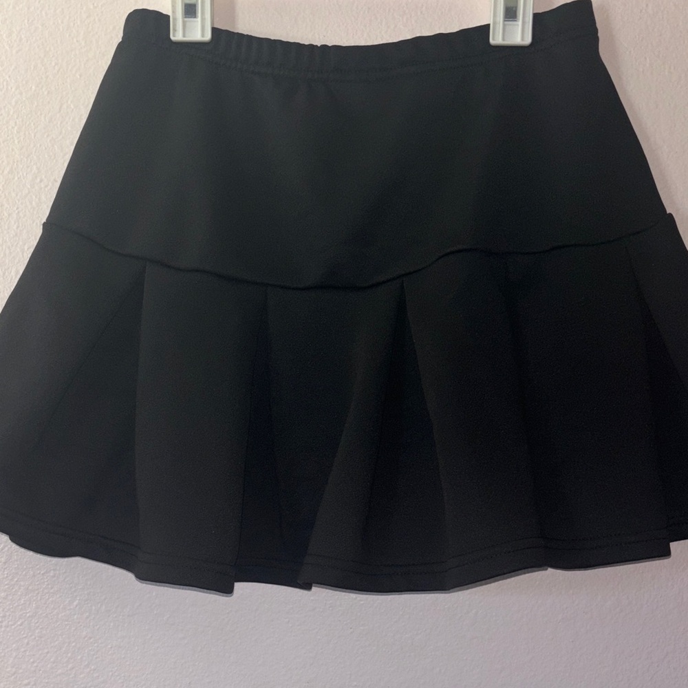 SHEIN Black Flared Mini Skater Skirt Size S Pleated High Waist A-Line